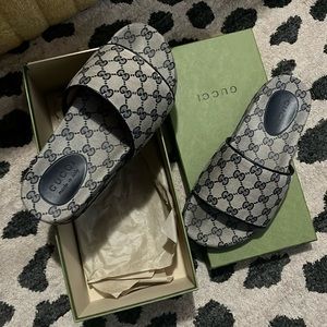 Men’s 7.5 Gucci slides could work for women’s 9